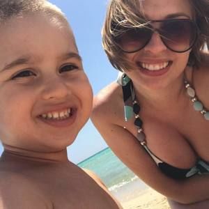 Meet your Posher, Denis